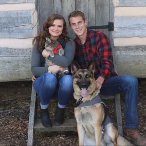 Meet your Posher, Olivia